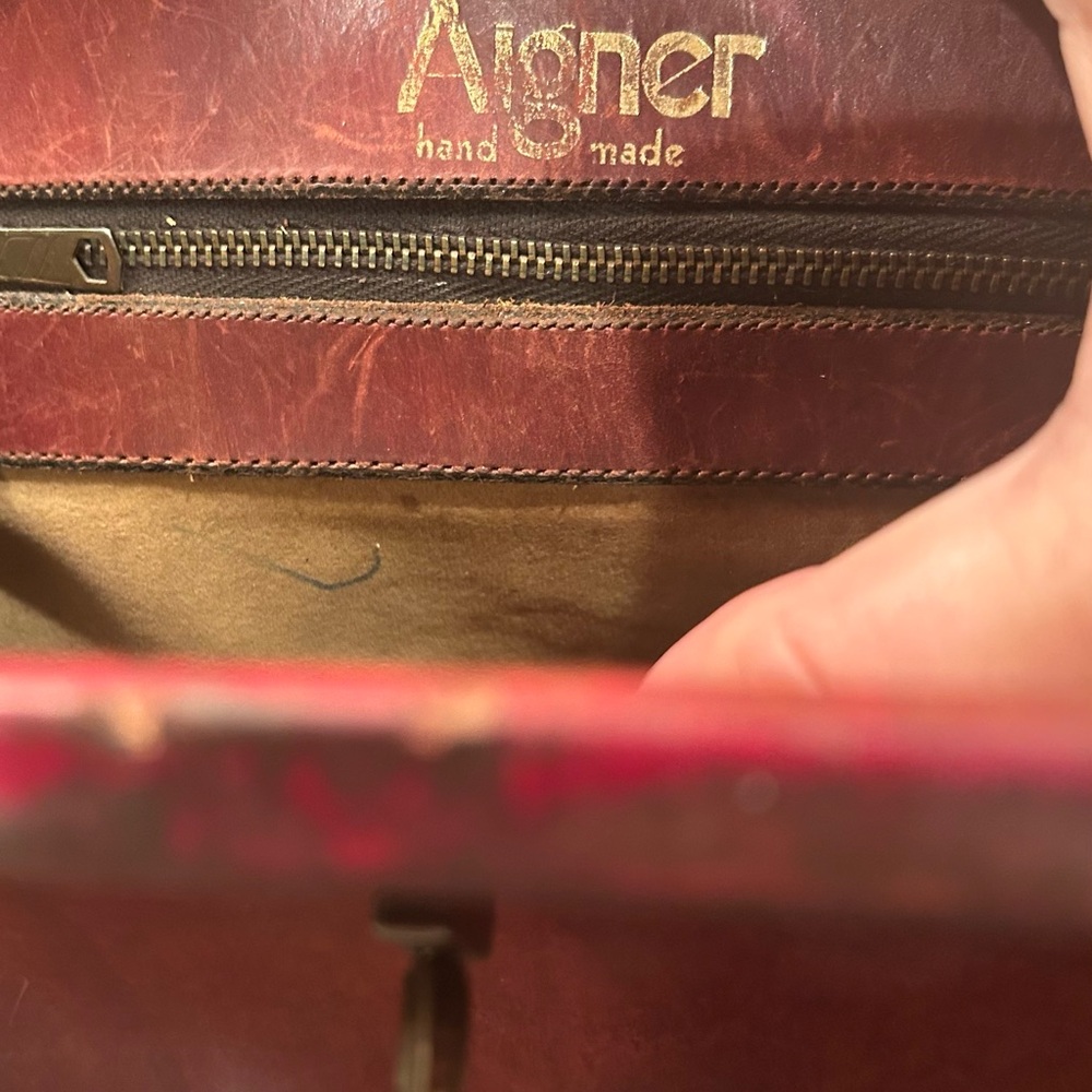 Etienne Aigner Deep Red Leather doctor bag - Picture 2 of 4